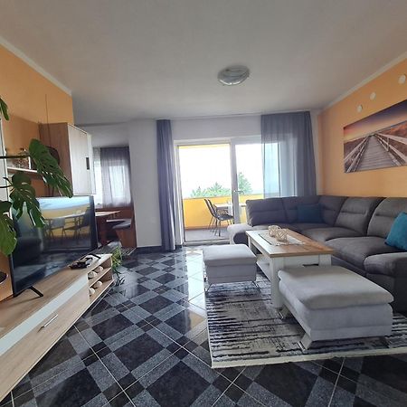 Apartments Topalovic Kostrena Exterior photo