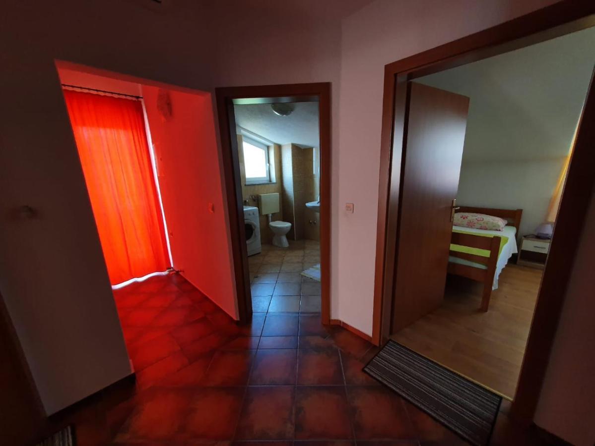 Apartments Topalovic Kostrena Exterior photo