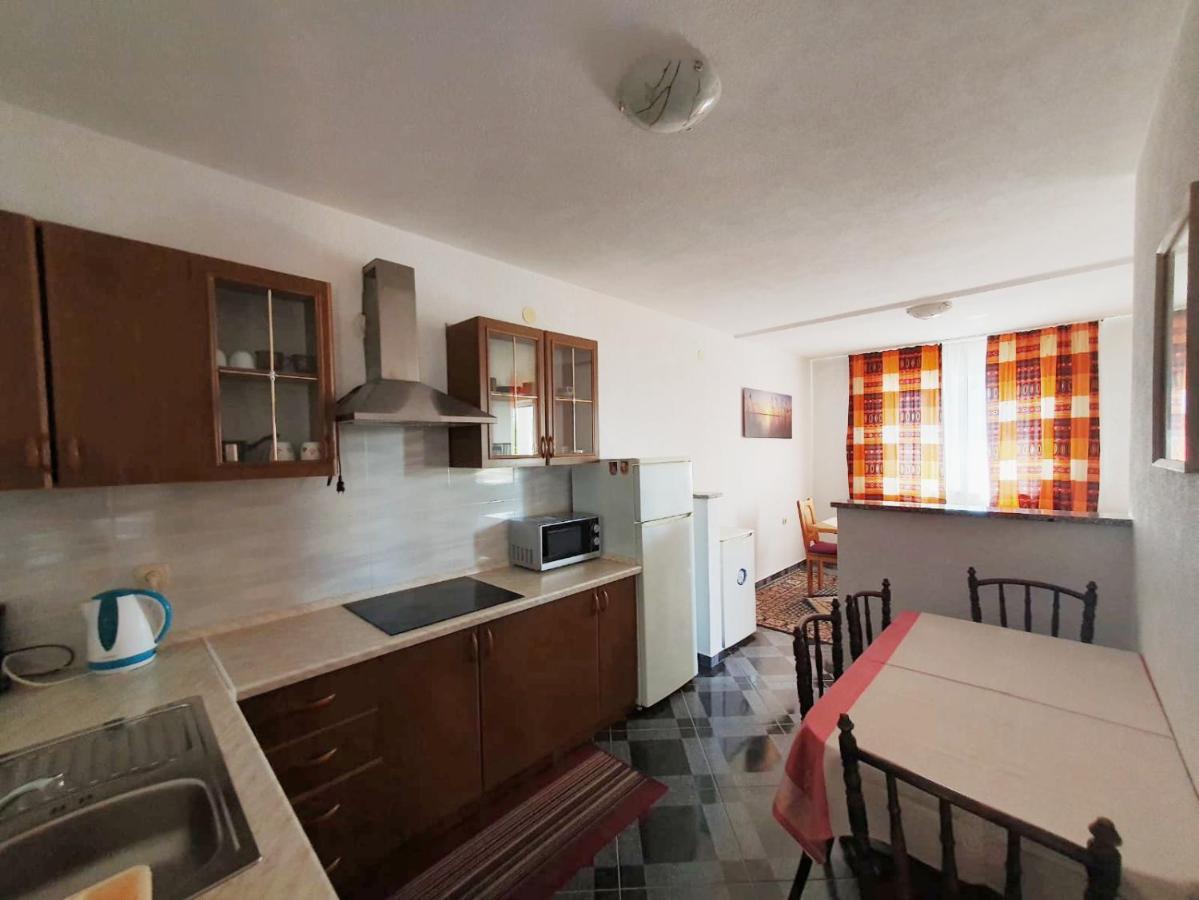 Apartments Topalovic Kostrena Exterior photo